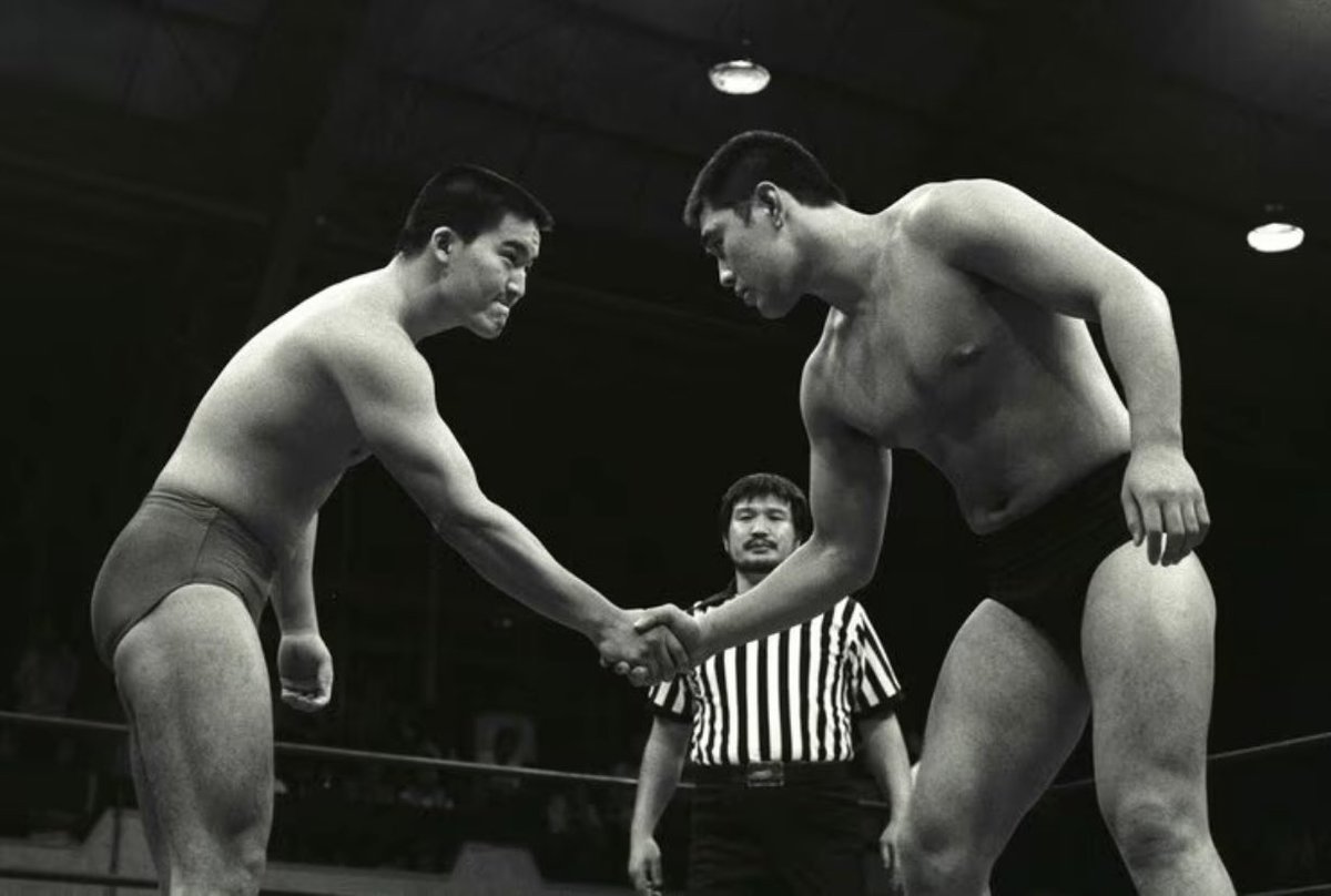 muto_keiji's tweet photo. 42年前の今日は、新日本プロレス越谷市民体育館にて、蝶野正洋戦でデビューした日だ！！ https://t.co/YdcxMgaM4H