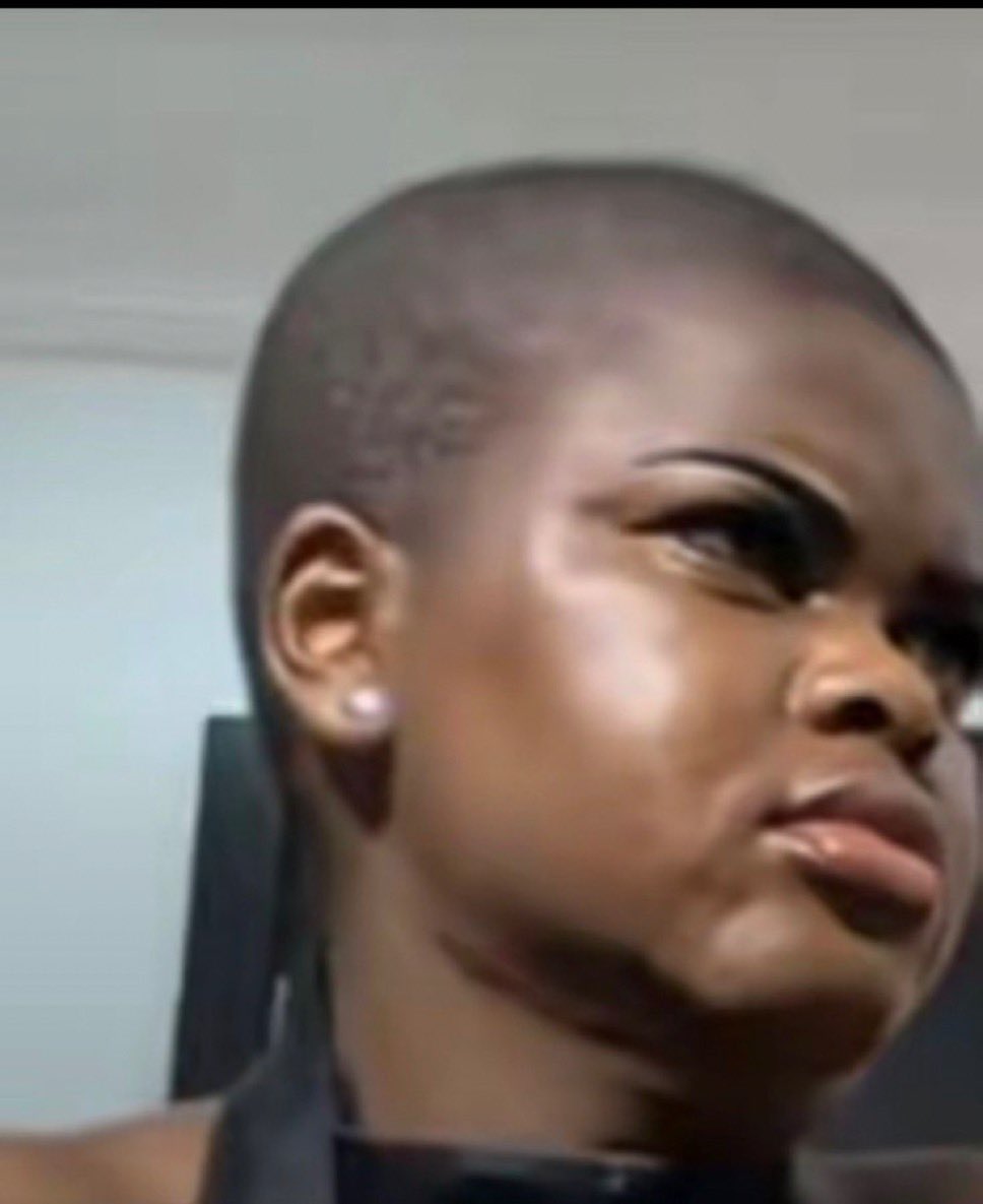 it_Rutie's tweet photo. Jarvis really looks like Mr Ibu. 😭 https://t.co/mdNeHWqtq1