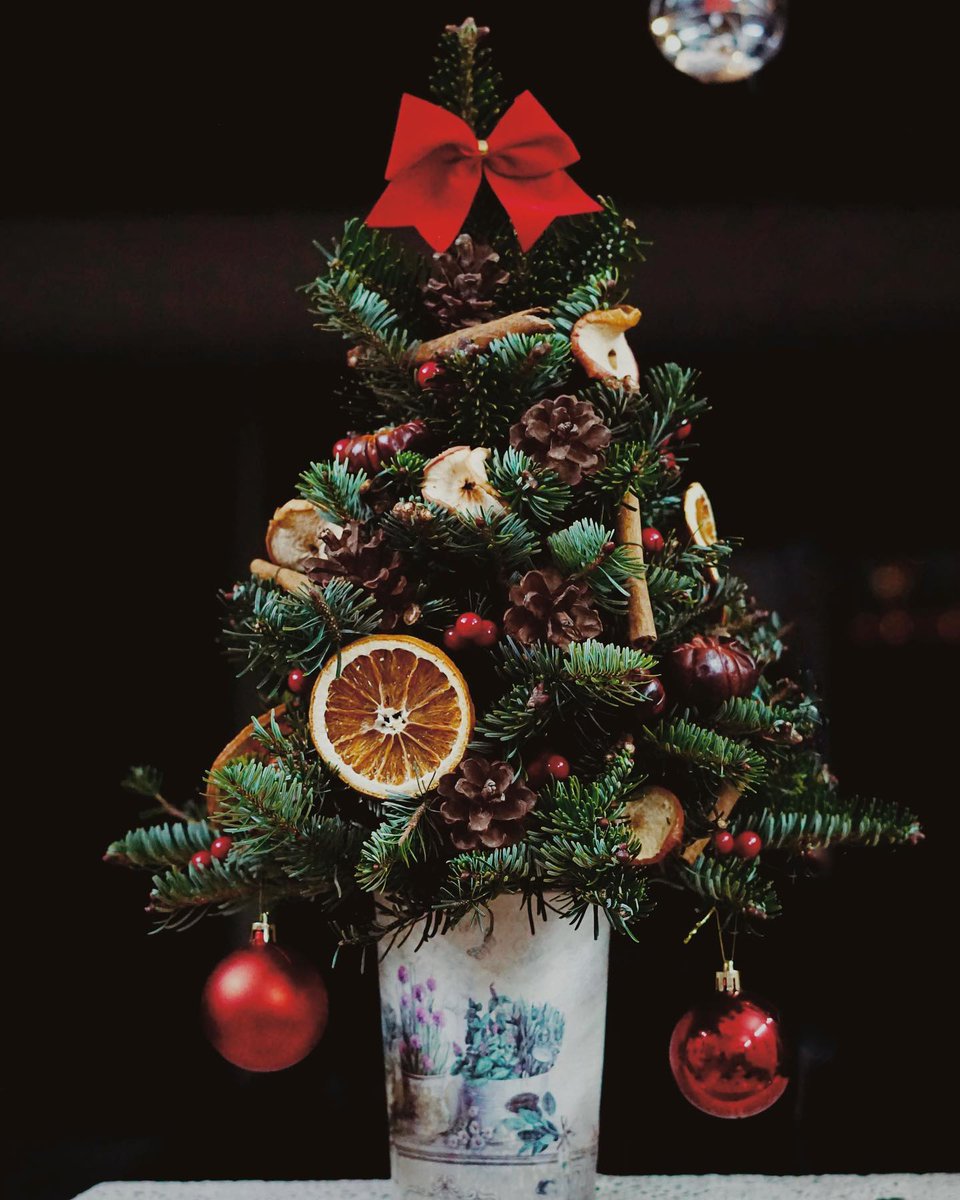 bellaco38's tweet photo. Christmas isn’t a date on the calendar. It’s a feeling in the heart. https://t.co/mBjVCdfe7r