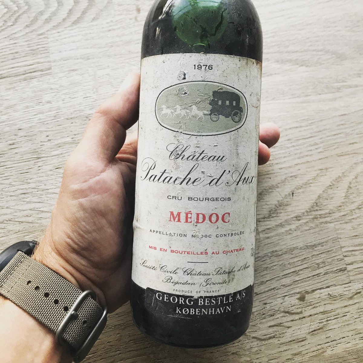 solycobre's tweet photo. Chances are slim to none that it’s still drinkable. https://t.co/wr5f14JIVx