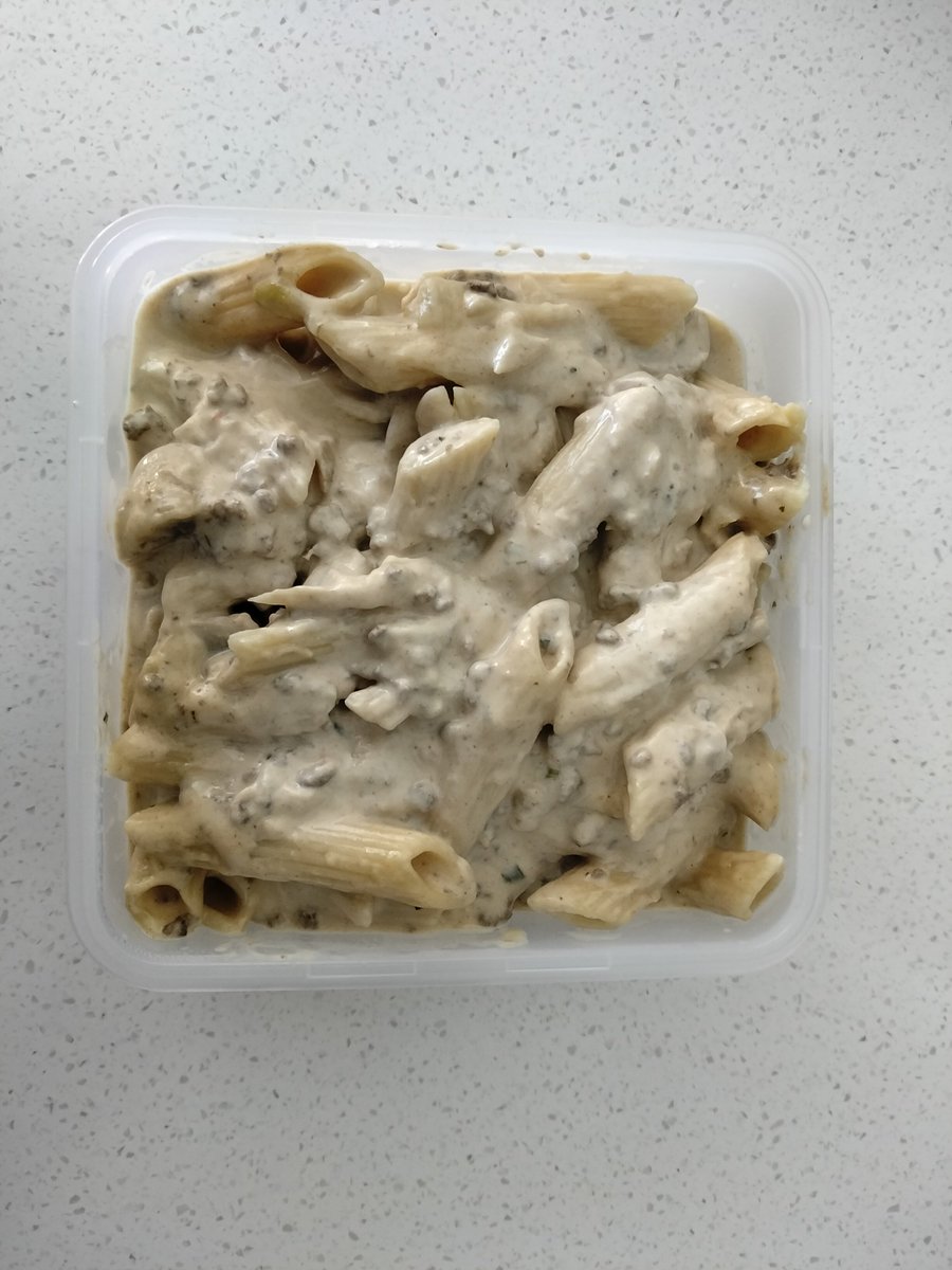 citrine_cals's tweet photo. 05/10/26 -- omad(twomad? i couldnt finish it in one sitting)

carbonara pasta: probably no more than 950cals. hoepfully

got no steps today, i could barely walk 💀 https://t.co/AXi4pI6CvV