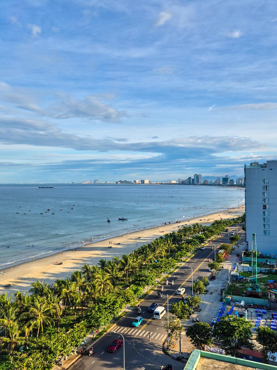 marcela75van's tweet photo. Da Nang City https://t.co/doIA7f2ADE