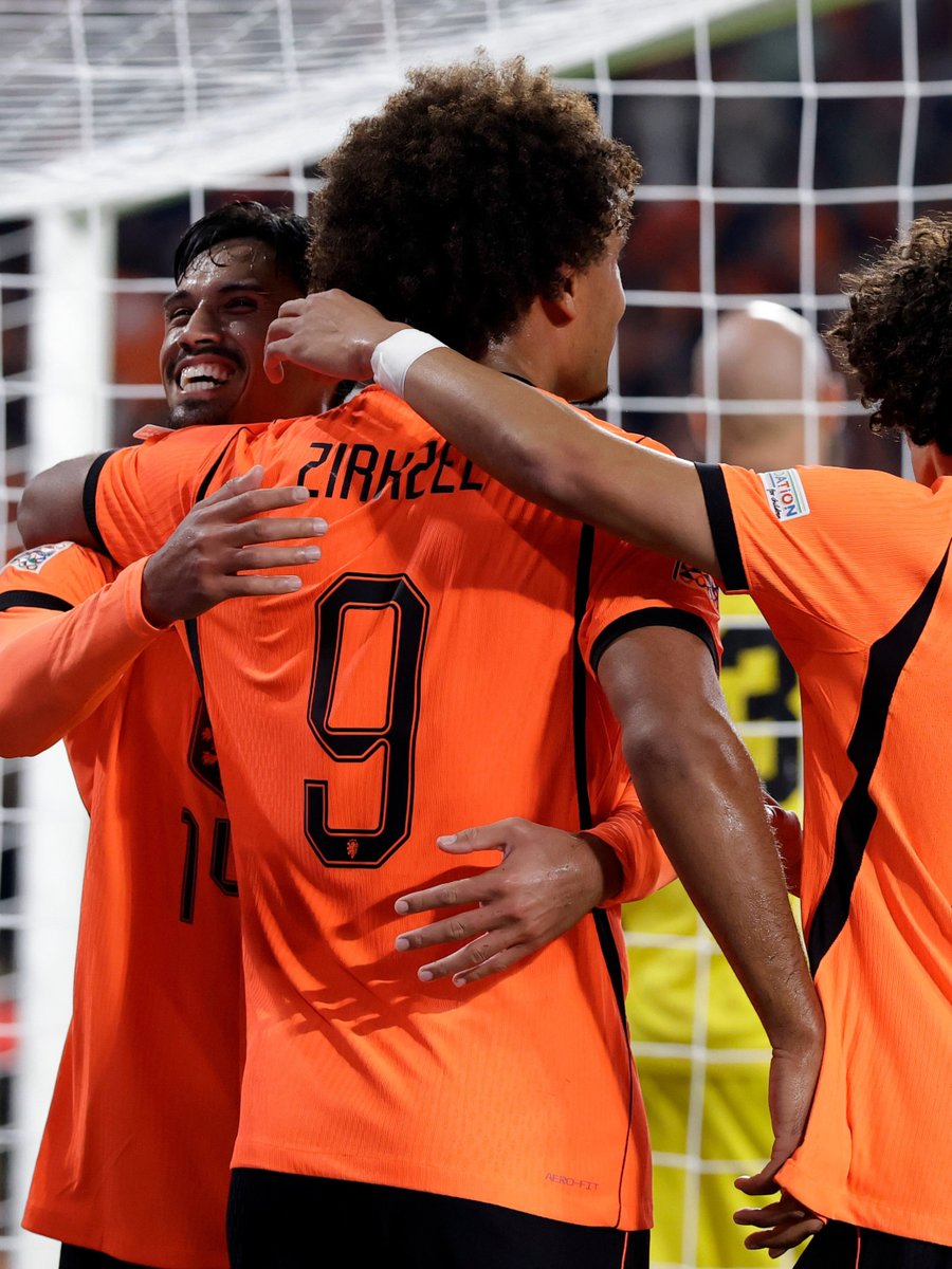 ManUtd's tweet photo. Josh scored the winner as the Netherlands beat Serbia last night! ⚽️🇳🇱 https://t.co/KtpuuYP8TG