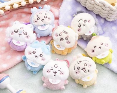 chiikawagoods17's tweet photo. ちいかわ好き、Babyシリーズは可愛すぎる🥹🍼🤍
ちいかわたちが赤ちゃん姿のマスコットになってるの、 いつもの姿と違って守ってあげたくなる😂
ちいかわ・ハチワレ・うさぎ・モモンガたち、 並べて飾りたくなるやつ… https://t.co/OX4SyDapfI