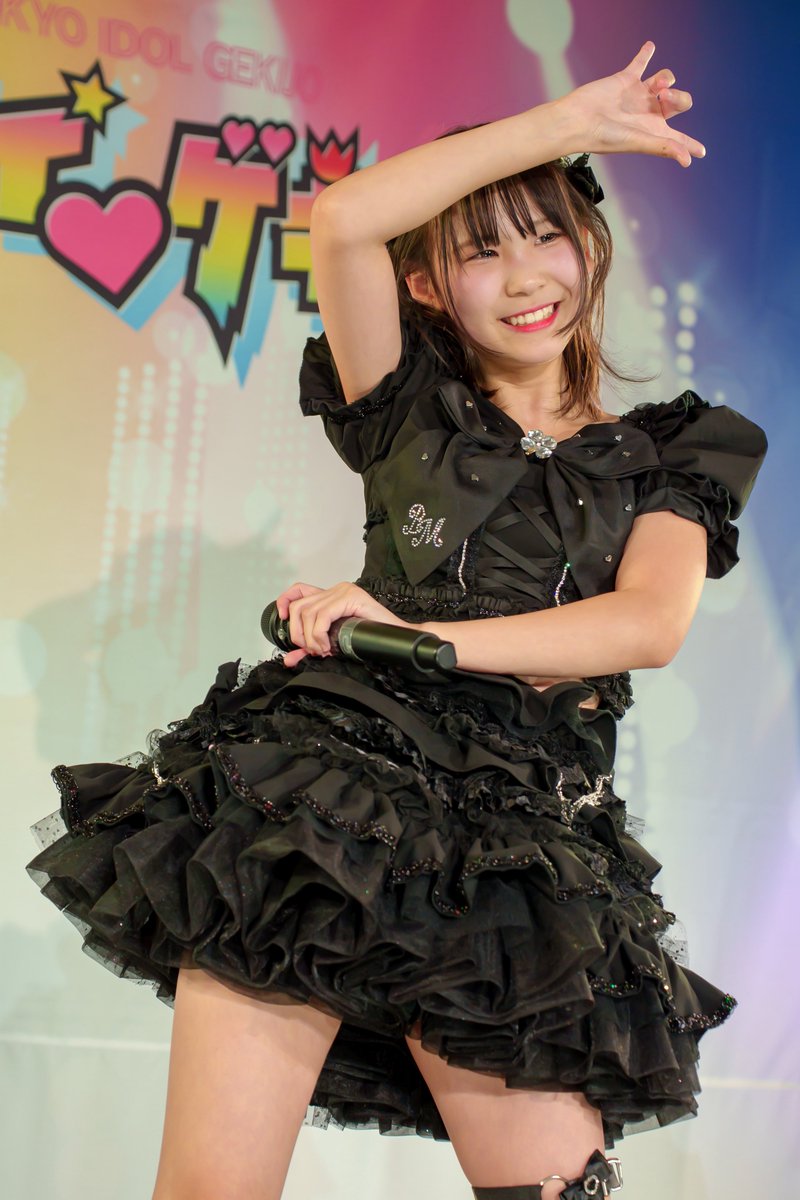 kiikiihappy's tweet photo. 2026.10.4  アイゲキ
フレッシュアイドルSP
【四葉みるくカムバックSP】

四葉みるくちゃん③
(@yotsubamiruku )

小トトロも面白かったです

 #四葉みるく
 #みるくの事好きになってみる
 #神推し　#超絶美少女 https://t.co/3AM7ZKlR6K