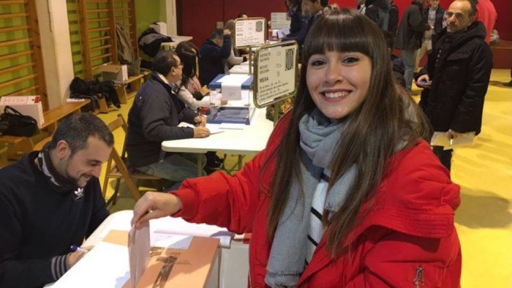 pastaitana's tweet photo. estás elecciones más que nunca, todos votando https://t.co/LQZ9UmWQhg