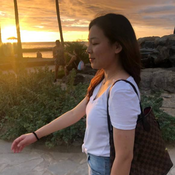 IntCyberDigest's tweet photo. ‼️ Meet Chinese spy Wanying Zhang aka “Heather”, who spied on the US-based son of the Taiwanese president and was arrested.

She texted her handler "Saw him. Young male. It's that young one," and "I am videorecording."

We found her online profiles 🧵 https://t.co/P8MyJm6Jau