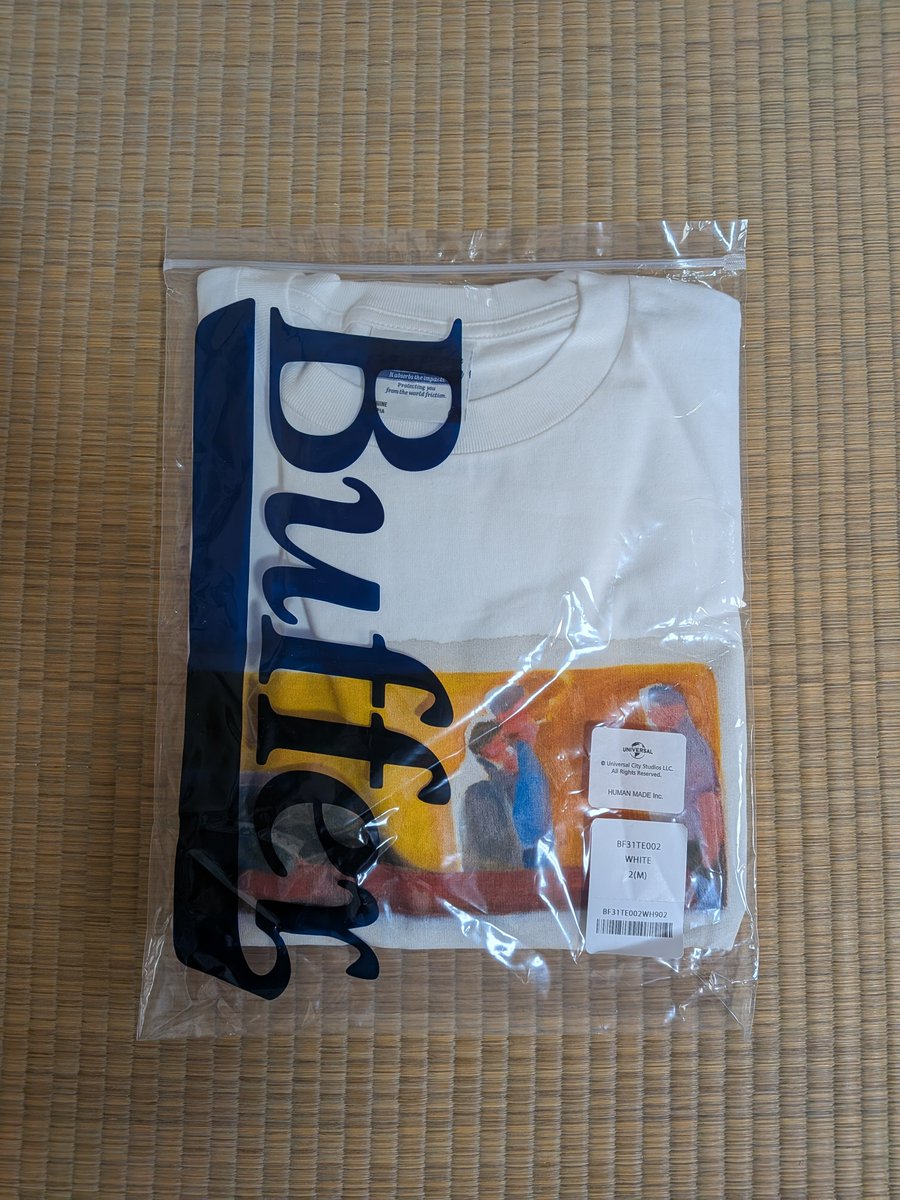 ryounchi0727's tweet photo. 初Buffer届いた👕サイズも2(M)でちょうどいいし6600円で低価格なのに生地も悪くない！Tシャツ買った後に気付いたんだけどいい感じのキャップと靴下も発売してたんだけどまた買って送料別にかかるの嫌だ諦めた毎週発売日初日でSOLDOUTなるね😅
#Buffer https://t.co/pPiWCyc189