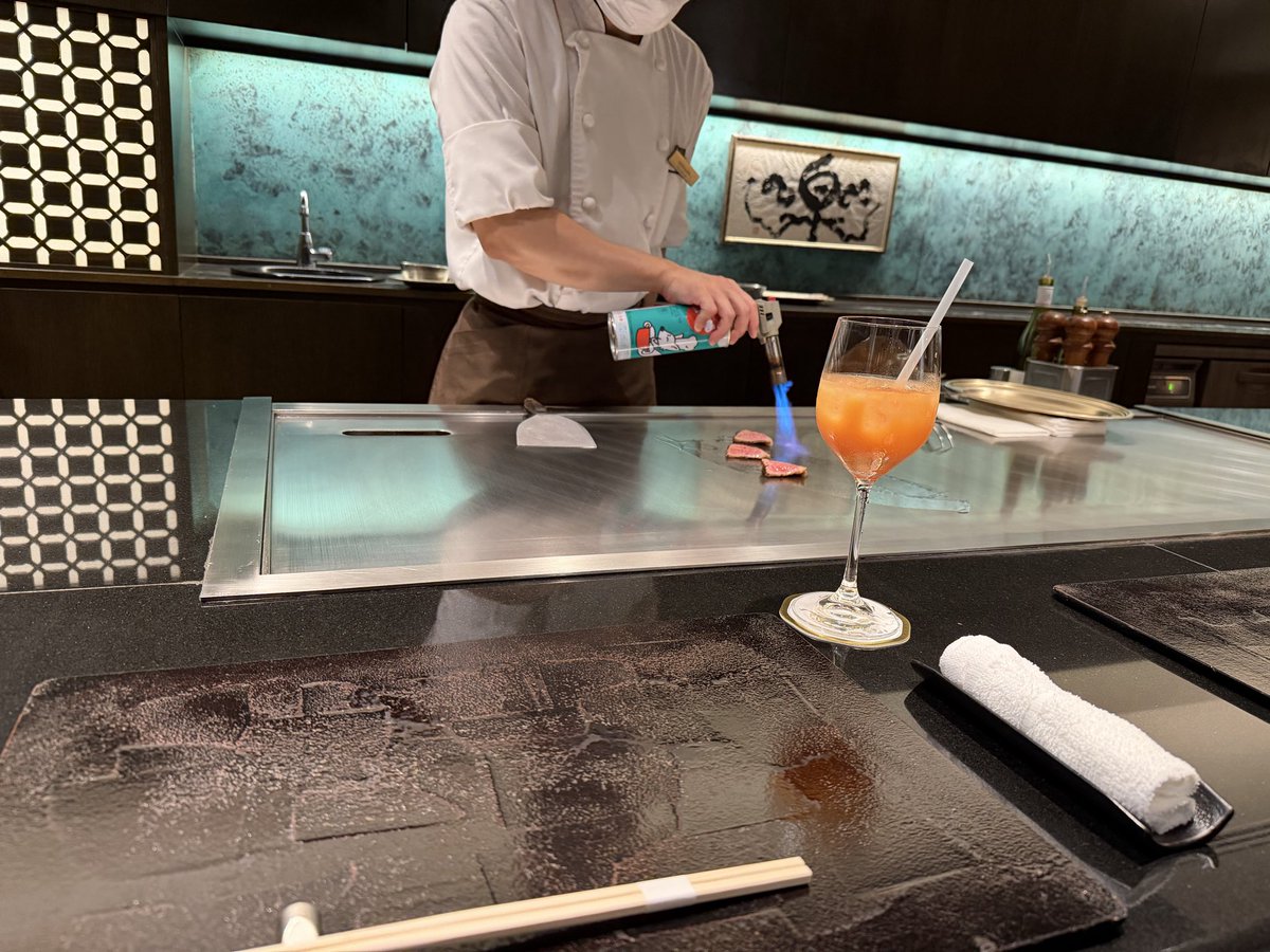 a__n422's tweet photo. ソプラノとヴァイオリンとピアノのコンサート最高でした☺️ハマりそう✨
週の初めから元気もらった！
今週も頑張るぞー！💪✨ https://t.co/QlpNSD3rKy