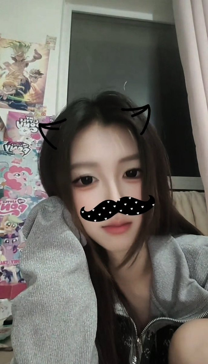 ccloudddd's tweet photo. 大胡子 https://t.co/LNvt2qSrLh