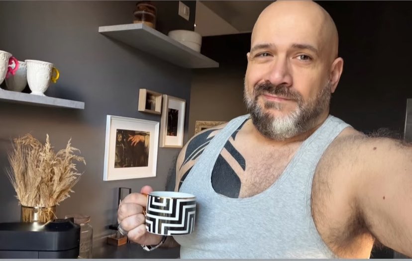 jeffery_herson's tweet photo. Coffee first decision later, Sunlight spills across ink and porcelain.”🤗🫶🏻☕️
#furry 
#CoffeDate 
#follower
#tatoo 
#texasgymjock https://t.co/U9sIHciCVw