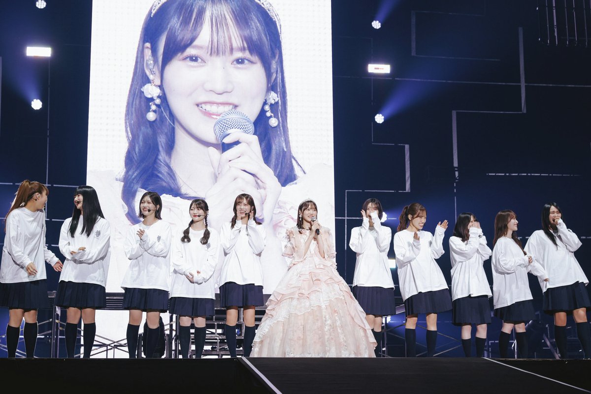 sakurazaka46's tweet photo. ︶︶🧦︶︶👕︶︶👖︶︶

 #櫻坂46_BACKSLIVE_DAY2

 🫟🧼︶︶︶︶︶︶︶︶🧺🫧

笑いの絶えない卒業セレモニーでした😭🫶🏻

🧡🐈‍⬛#増本綺良卒業セレモニー🦎🧡

　⇩⇩リピート配信はこちら⇩⇩
https://t.co/lLyJCF7Bb7 https://t.co/nCDqlnh789