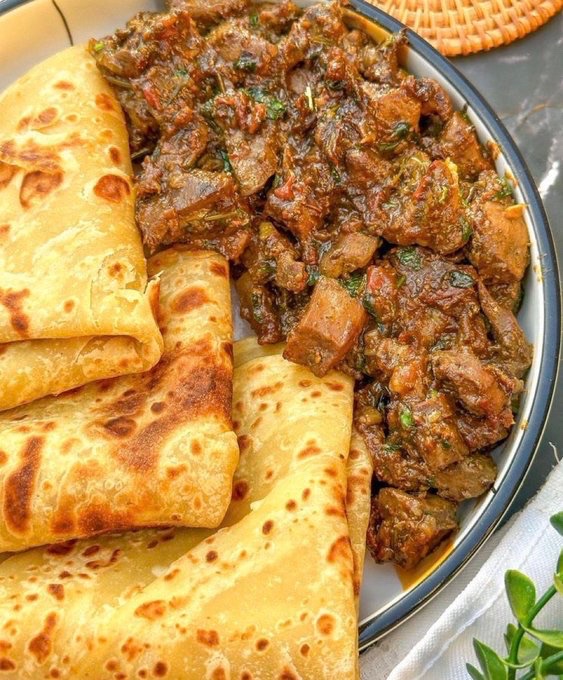 drkasenene's tweet photo. Avoid these foods if you value your health.

1. Mandazi
2. Table Sugar
3. Soda
4. Chapati made from refined wheat
5. Biscuits and crisps
6. Fried chips
7. Sausages &amp; bacon
8. White bread
9. Margarine
10. Sunflower, corn, palm oils
11. Deep fried pork and chicken
12. Beer https://t.co/uIWot3YKU6