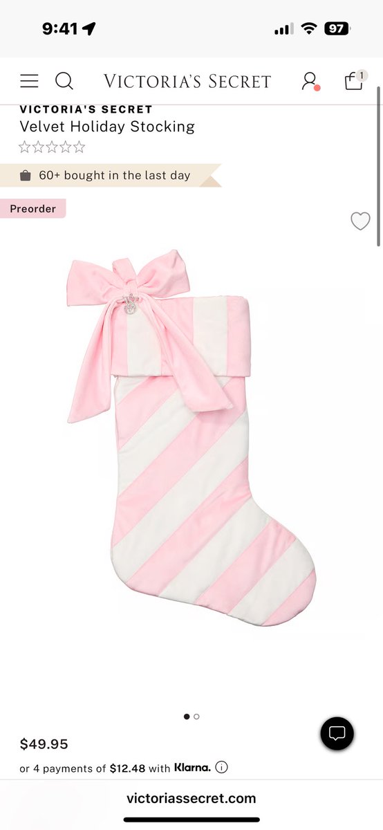 poundc4kes's tweet photo. ive never needed something so badly 🎀 https://t.co/DdPLzeEpBD