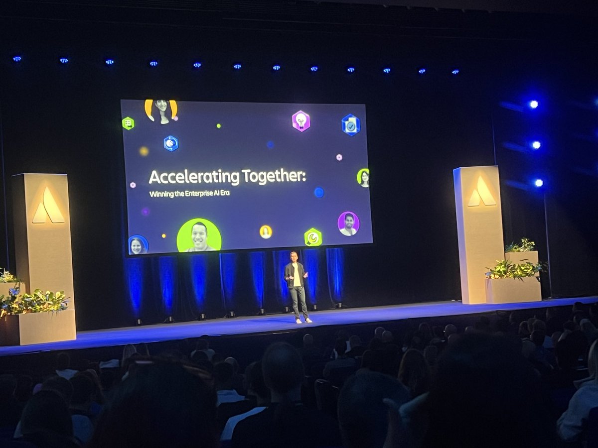 ShinNagasada's tweet photo. Just landed at Partner Accelerate. @Atlassian #TeamEurope 2026. If you are around don't hesitate to say Hi https://t.co/cshjBpqwwO