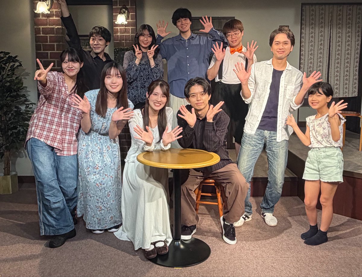 sh0hey0414's tweet photo. #ひとレール
無事に終演致しました。
ご観劇頂いた皆様ありがとうございました！
一人も欠けることなく最後まで駆け抜けることが出来たのも、観に来て頂いたお客様あってのこと��と思います。
今後もキャスト、スタッフ一同精進して参りますので、応援の程よろしくお願いいたします。 https://t.co/ofF2fG4Y1M