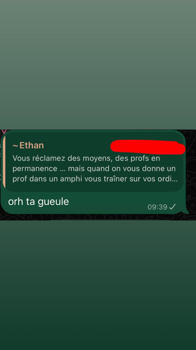 fayarkz_'s tweet photo. première fois je parle dans mon groupe de classe https://t.co/VOJWiXBaBw