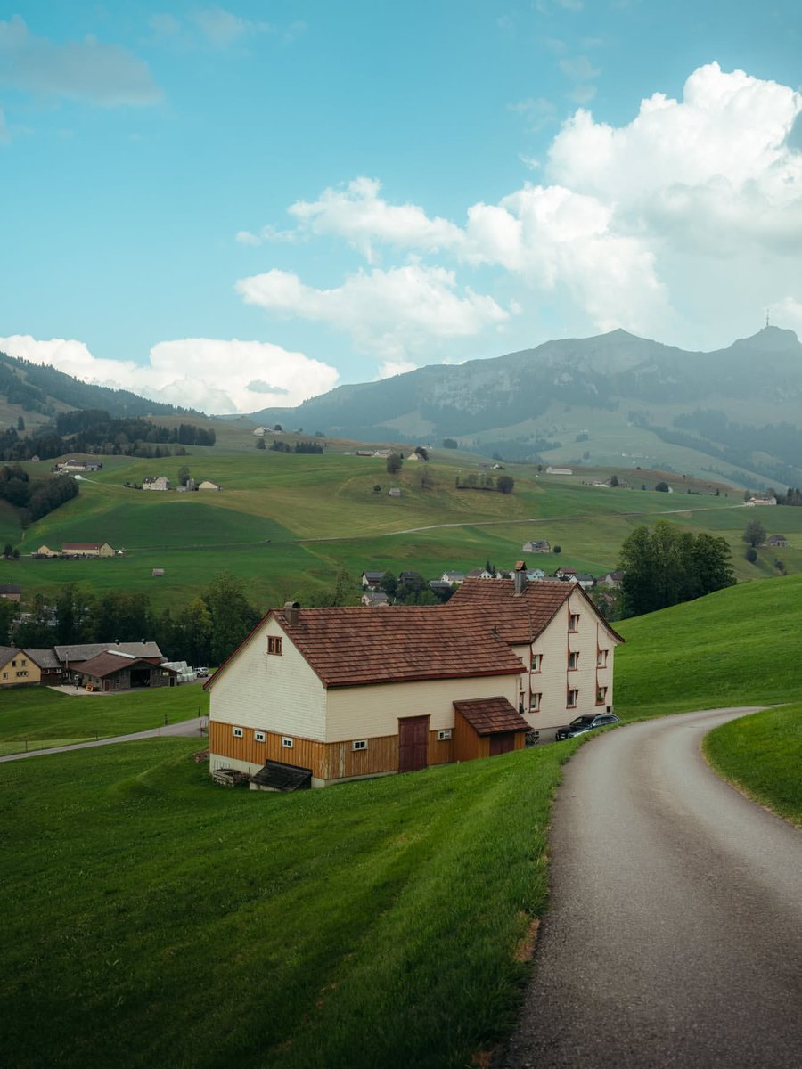 earthserenityy's tweet photo. Switzerland https://t.co/6ukC40SKoJ