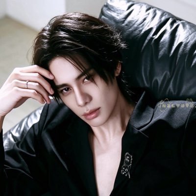 deepbluesea_ tweet picture