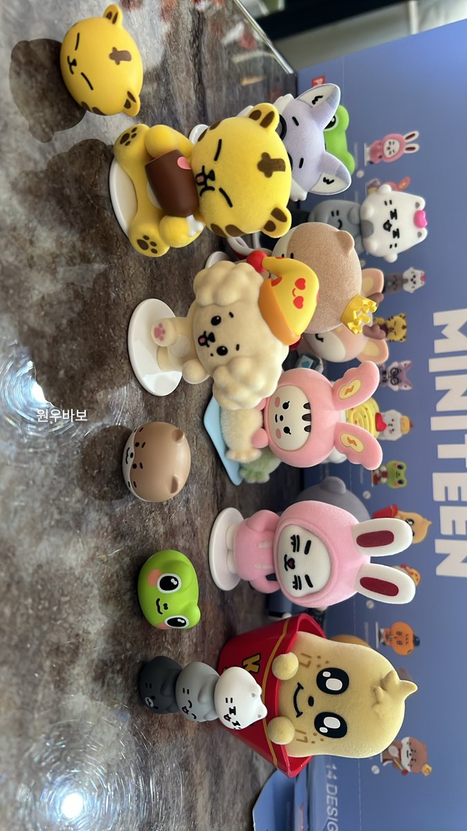 wonwoobabo's tweet photo. finally got my miniteen set YAYYYYYYY https://t.co/7WDtPcpJNF