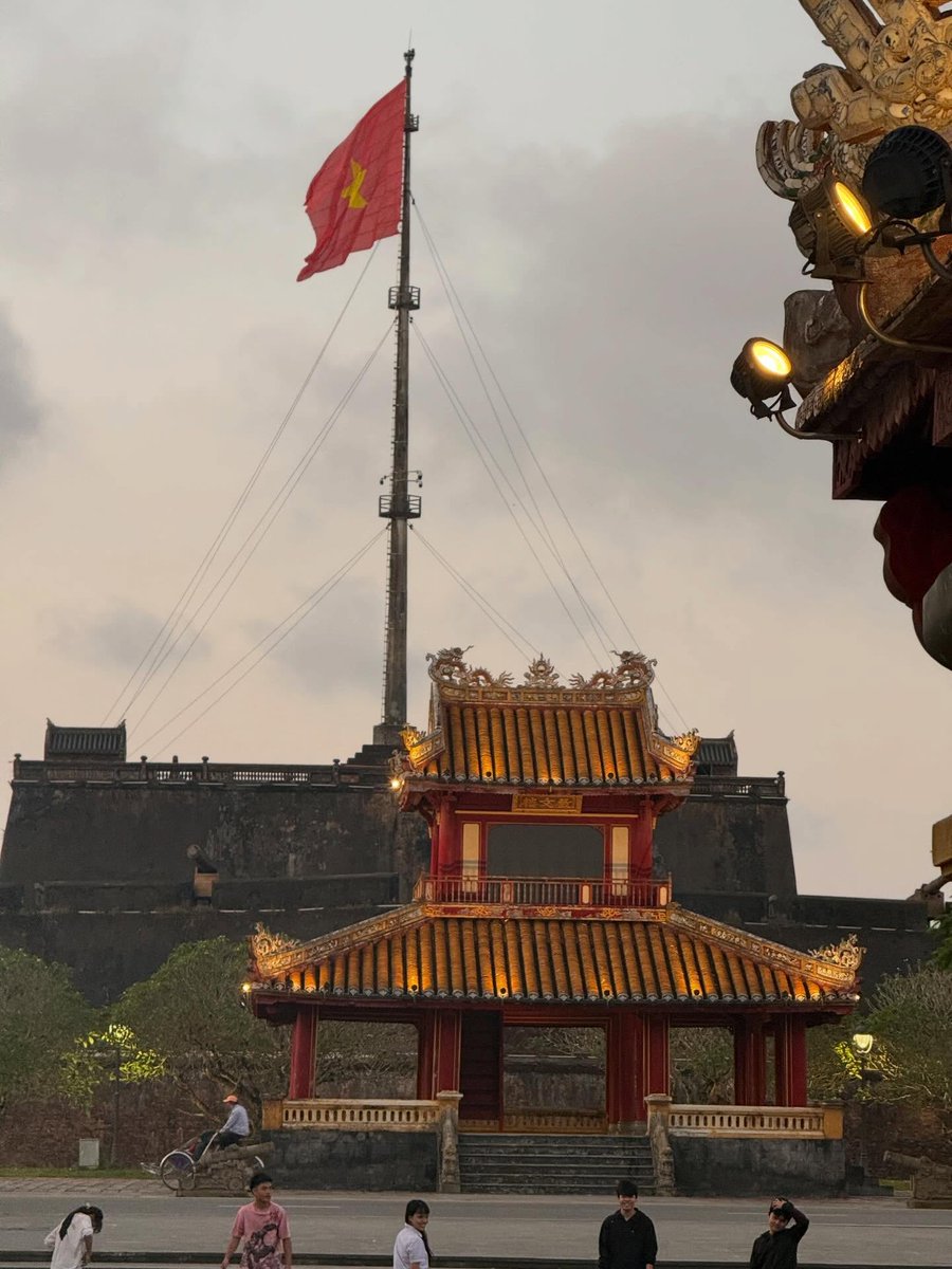 onluersen's tweet photo. Welcome to Hue City, where history, culture, and timeless beauty come together. https://t.co/l4ZKmdyV1Z