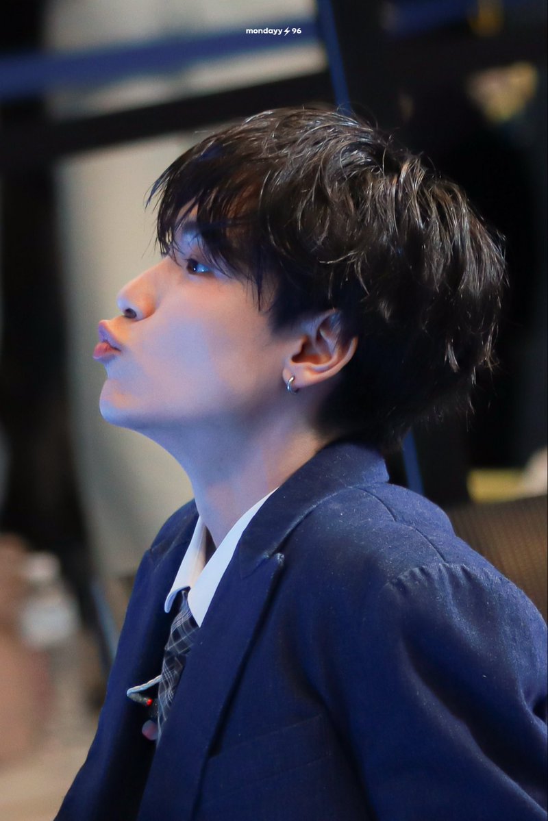 a_menman_a's tweet photo. 근데 이 날 쭈니어 존나존나존나 이뿌니 견이고 귀여움 수준 너무 높아가지고 걍 또 말 이만큼 많이하는데 거짓말은 한마디도 안하는 진실의 견 닉값한 거 아시는 분ㅋㅋ https://t.co/IOJJHvHYss