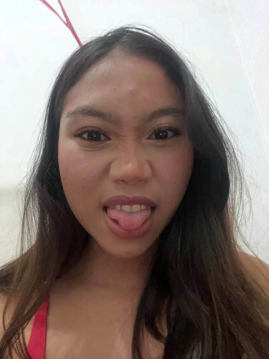linkcutie_'s tweet photo. 😛 https://t.co/md5z3bebEr