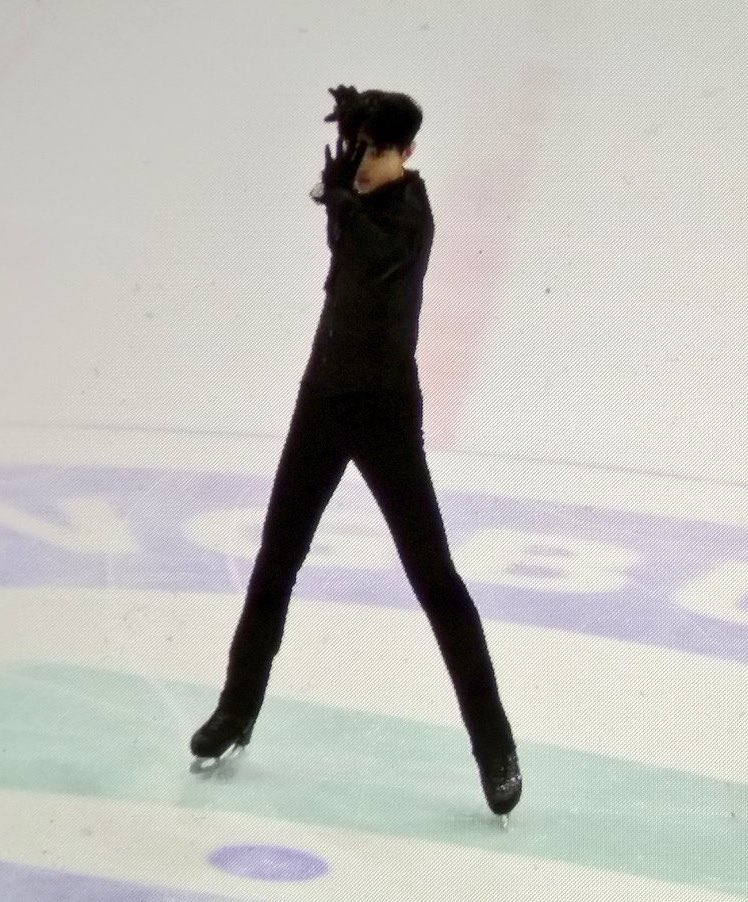 hunbablab's tweet photo. 애초에 이때도 70% legs엿던 https://t.co/GIMsPn1sKC