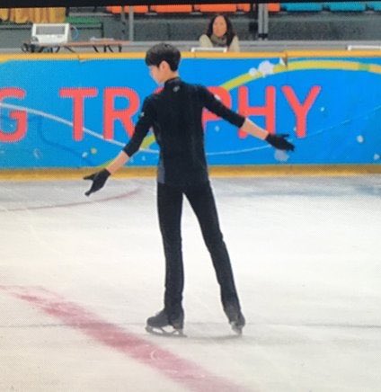 hunbablab's tweet photo. 애초에 이때도 70% legs엿던 https://t.co/GIMsPn1sKC
