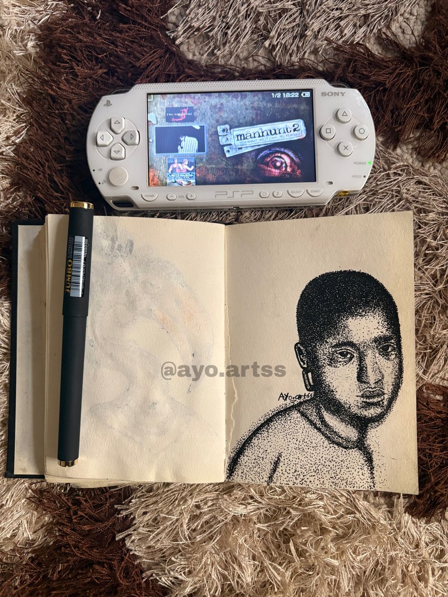madamayo_'s tweet photo. Not to brag but I drew this with pens https://t.co/12aJOQHM8D