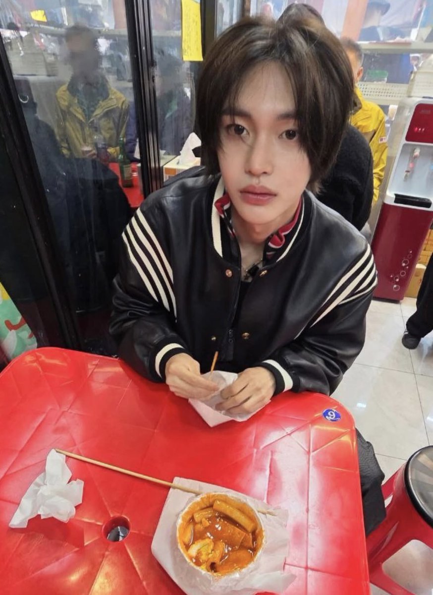 butxn6D's tweet photo. เธอยิ้มหน่อย                             หือออ https://t.co/iln0yW3Bzy