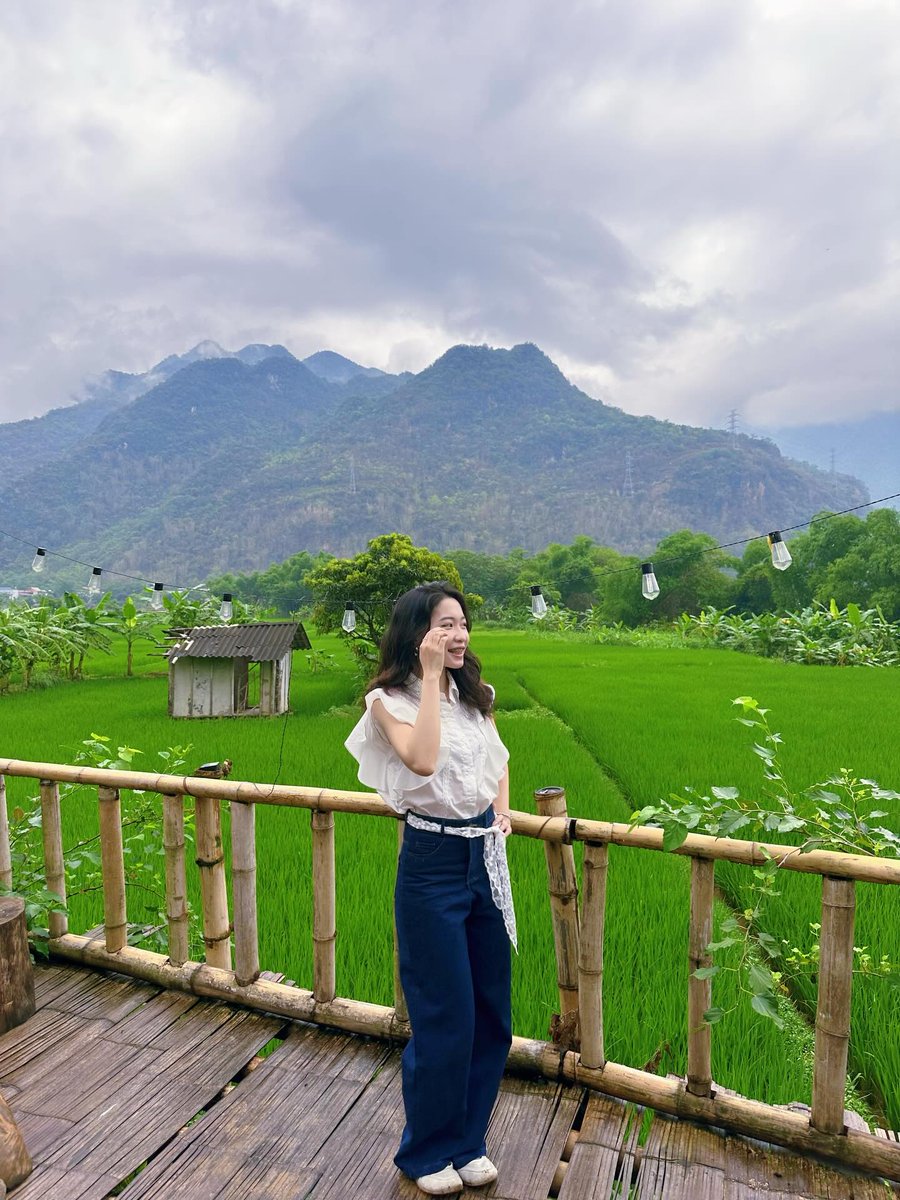 Blueeback's tweet photo. Mai Chau offers quiet magic: peaceful homestays, gentle waterfalls and hot springs. A place to slow down, breathe deeply and escape Hanoi’s relentless rush—so you can rest, recharge and feel whole again. https://t.co/oZswlNoNCN