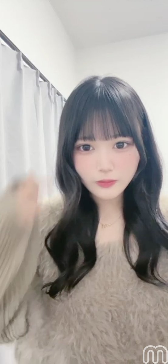 sora01mnr's tweet photo. 久しぶりにミクチャ見たけどJCに見えない美少女だった👀
笑顔もファンサも良かったし、これでまだファイナリストじゃないのミスコンは相変わらず怖いな😱
10/12~18が今年ラストチャンスらしい。見に行って見ようかと思った人はミクチャに応援に行ってあげて欲しい(こう言ったからには自分も応援に行かないとダメよな笑)