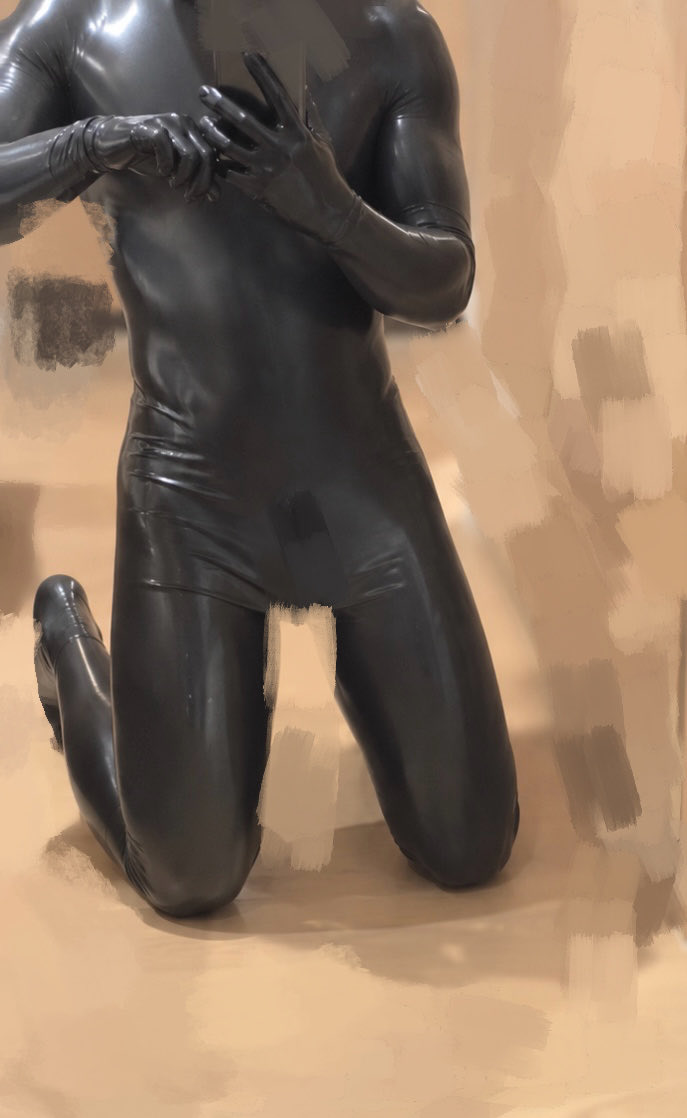 Intakky11's tweet photo. black #乳胶 #rubber #latex https://t.co/7d0GZuzM9k