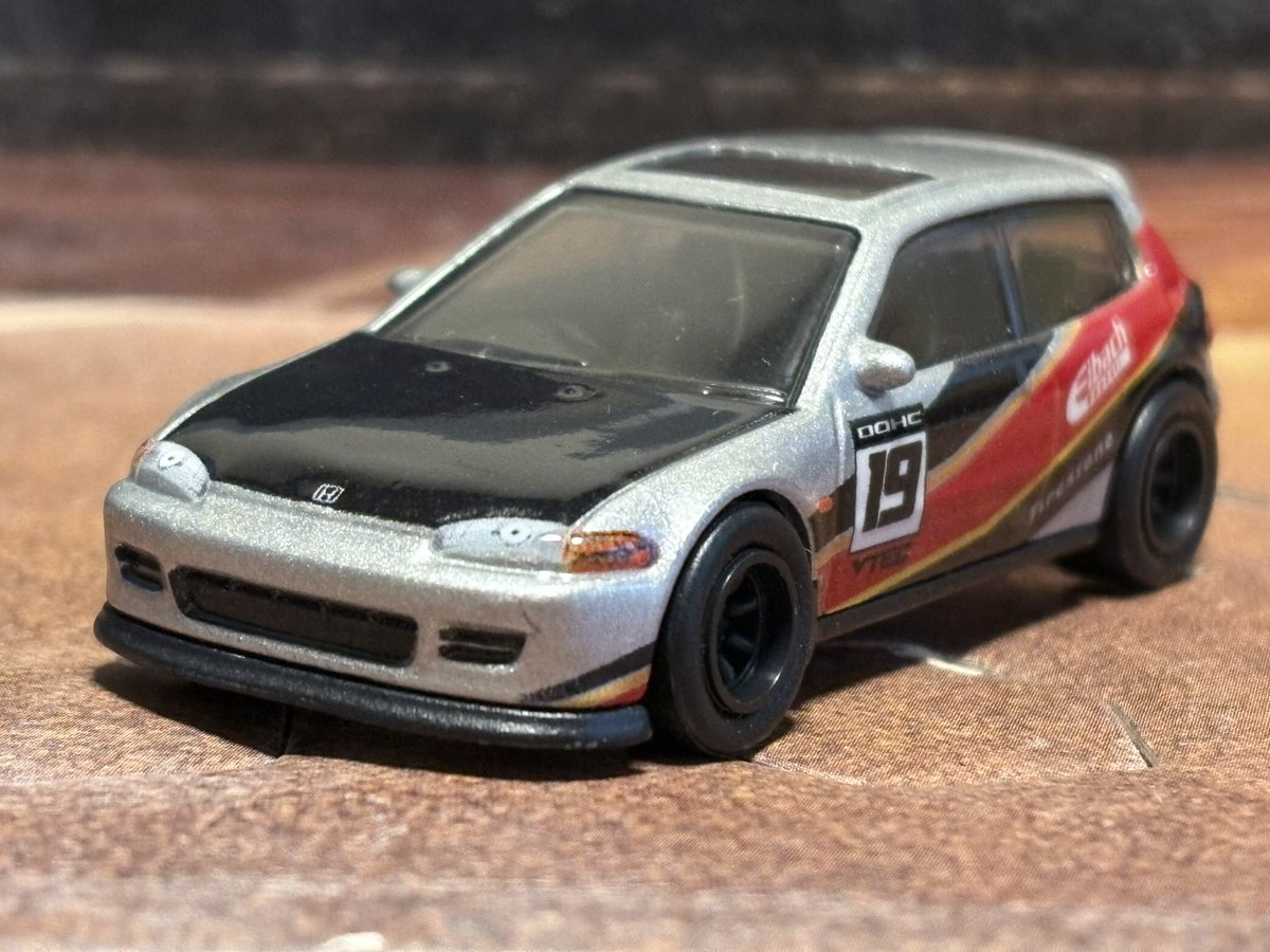 bdjskaks___899's tweet photo. Hot Wheels Premium Real Riders
Boulevard 5/5

Honda Civic EG Custom Version https://t.co/gG1YBLcE49