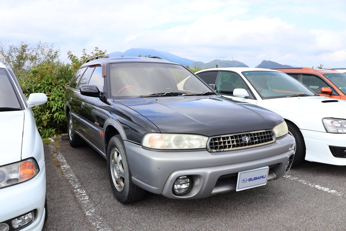 BF52215's tweet photo. MTの余韻に浸りながら、当日参加いただいた皆さんの車両を撮影しましたので共有します！

今回、BOXERさんのご協力がなければ実現できなかったMTでした。本当に感謝してもしきれません。

参加してくださった皆さんも本当にありがとうございました！🙇

@BOXER_GrA_GC8

https://t.co/WhSnnTJtnO https://t.co/b0iksNNjpo