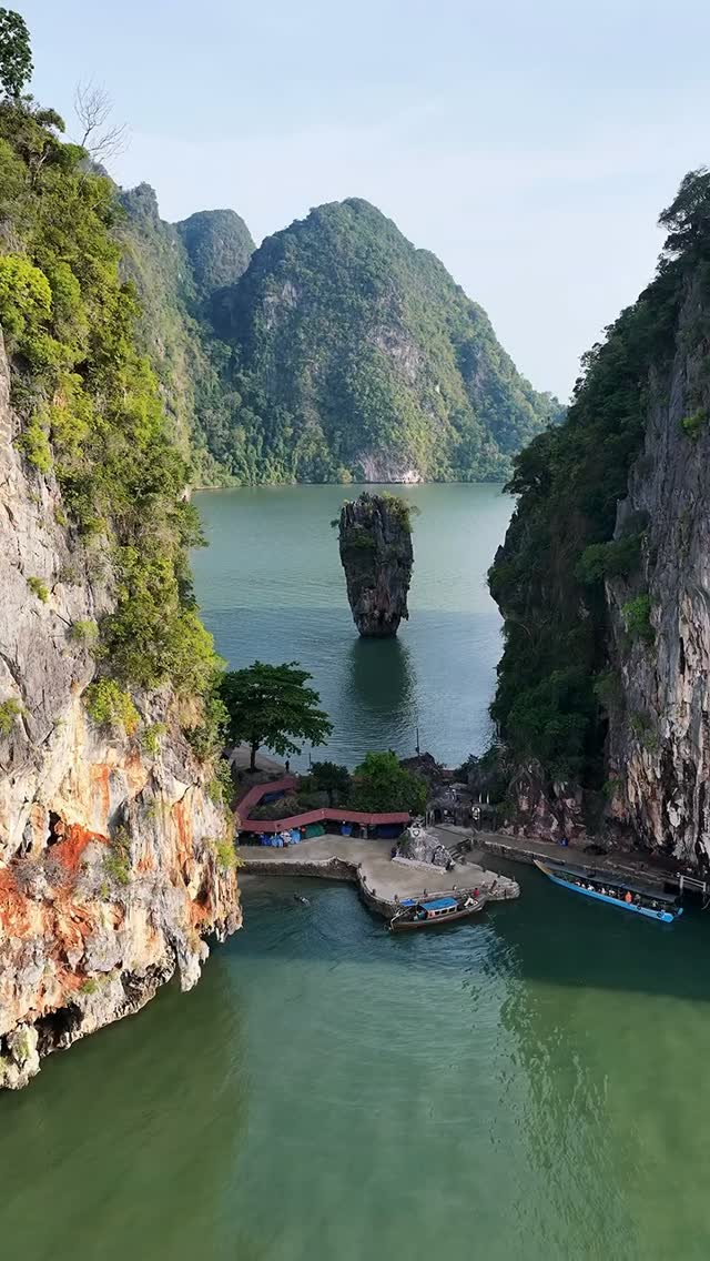 EdvinvanHajda's tweet photo. JAMES BOND ISLAND, THAILAND

Crystal-clear waters, dramatic limestone cliffs, and unforgettable island vibes. Cruise, explore, and experience Thailand. Don’t just dream—book your trip today. Call or WhatsApp: 8109688482 | 7610101234 https://t.co/nKhs3VhAkg