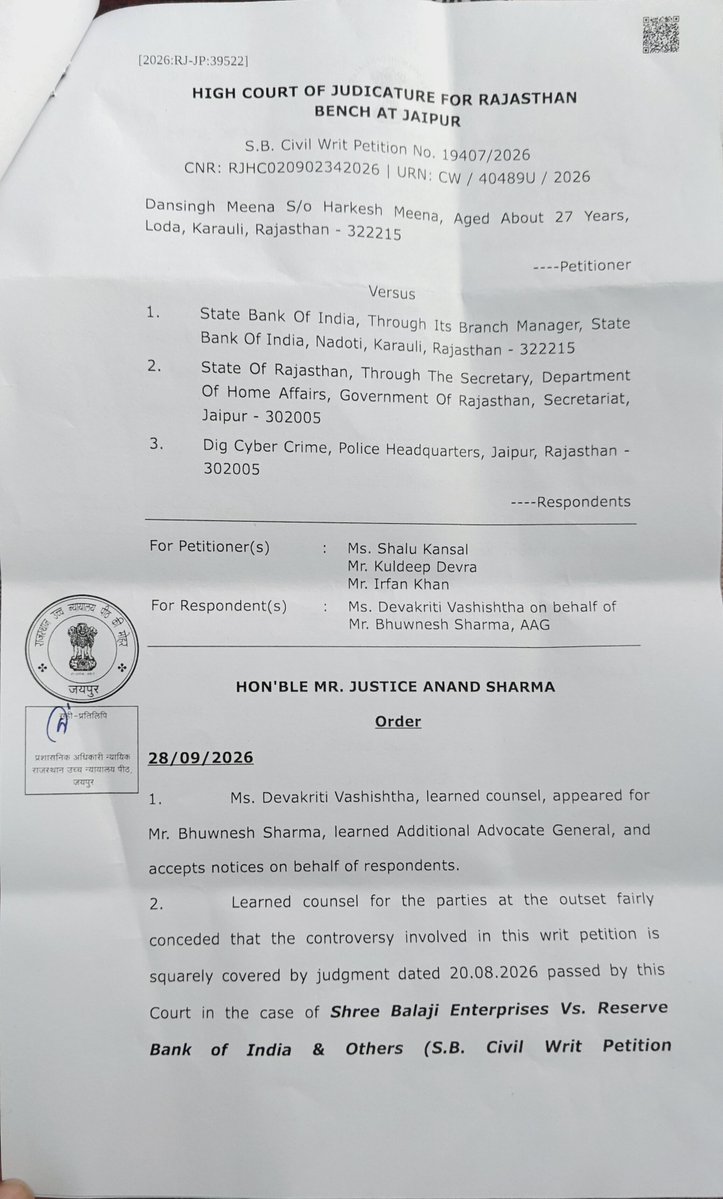 SurendraLodhwal's tweet photo. Hello sir
@TheOfficialSBI 
@CGMSBIJai @OfficialSBICare sbi  Nadoti bank mangr SBINO031083 They are not following the order of the Honorable Rajasthan High Court and are not activating my account. Please take the trouble of following the order . So make sure to follow the order. https://t.co/BHbivgCqta