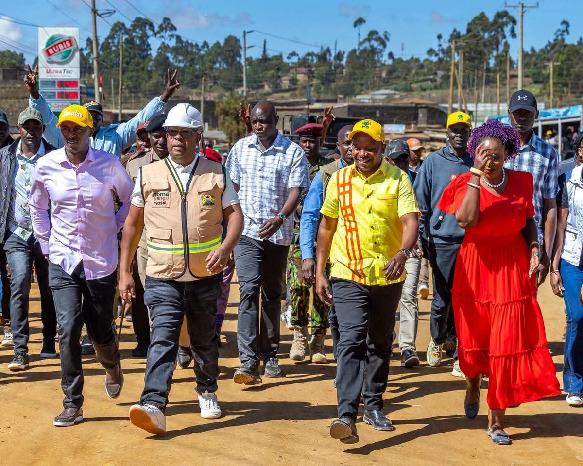_KithureKindiki's tweet photo. NYAMBARI, LARI CONSTITUENCY, KIAMBU COUNTY, KENYA 

MONDAY, OCTOBER 5, 2026

Inspection of construction works, Nyambari- Uplands- Kambaa- Githunguri road.

This 15 kilometer road is part of a 53 kilometer road network within Lari Constituency that will be built under the same contract, including Kagwe- Githunguri and Kagwe Mung’eero Roads. 

This administration has tarmacked to completion the Nyambari- Kijabe- Mahi Mahiu road and plans to tarmack the 11 kilometer Kinale- Kiracha road.

The dualing of the Rironi Mau Summit highway is on course, to convert it into a 4 lane and in some sections 6 lanes highway at a cost of 20 billion shillings.

In Kiambu County, 1,656 kilometers of new roads are under construction at a cost of 152 billion shillings out of which 368 kilometers costing 20 billion shillings have been completed.