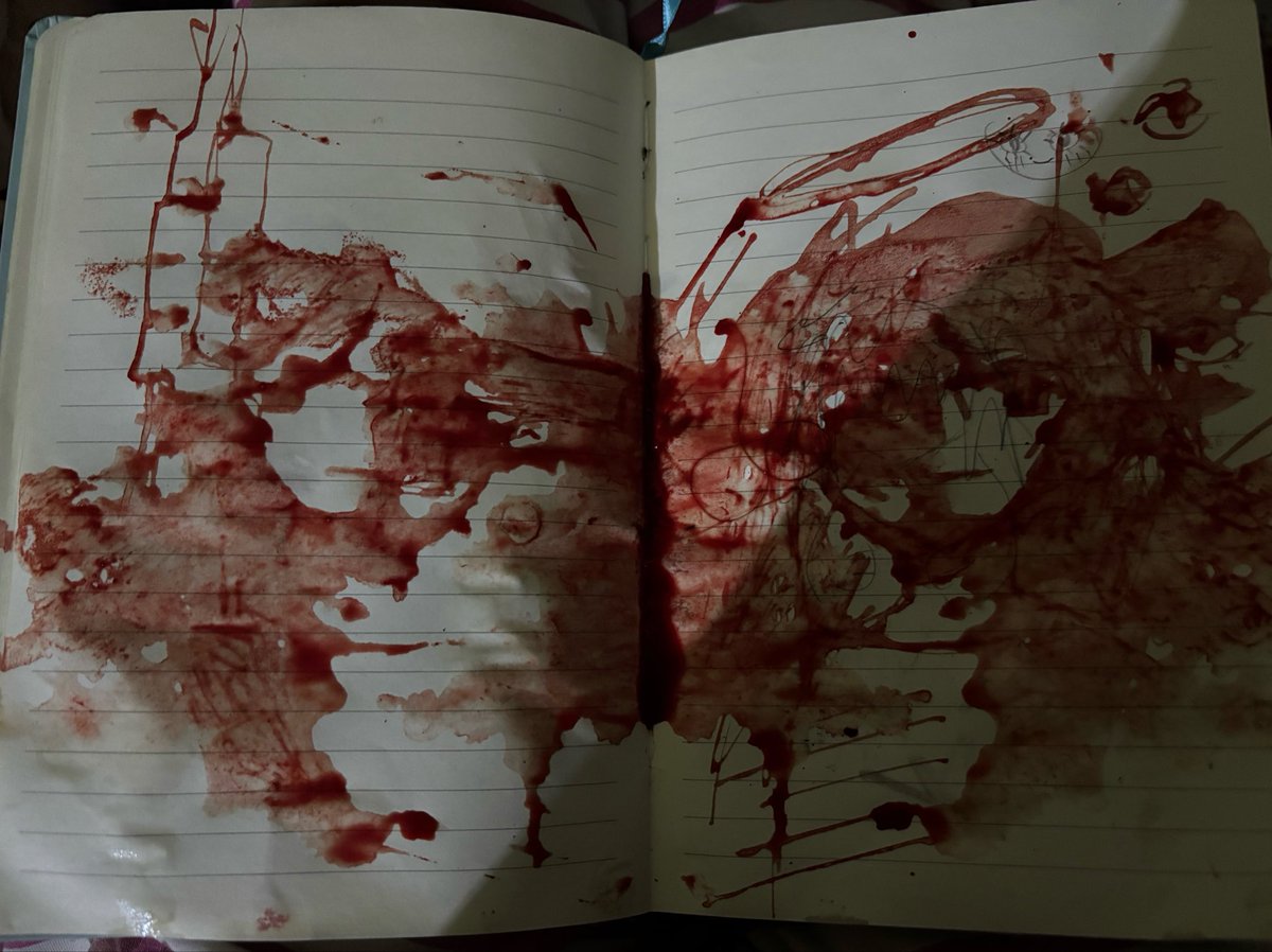 copocopu's tweet photo. Please dont remove my content this time ;_; !! Fake blood #drawing watercolor! Sfx https://t.co/2lqEvY8y7O