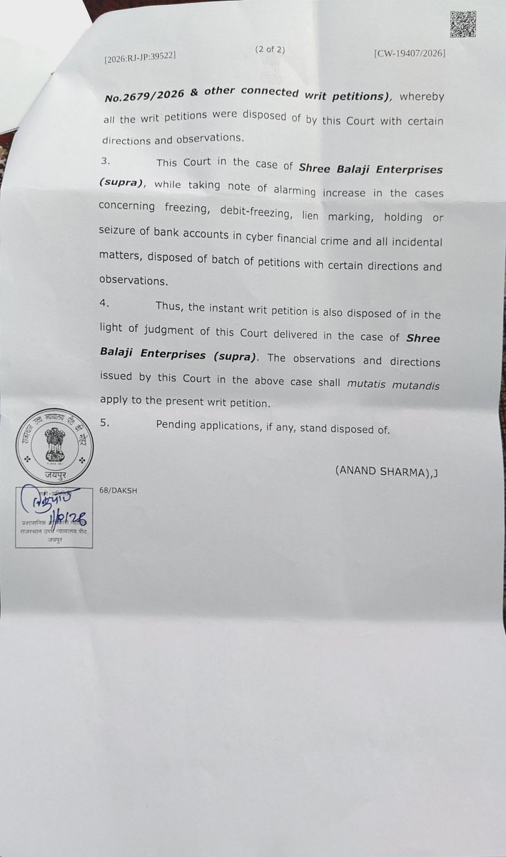 SurendraLodhwal's tweet photo. Hello sir
@TheOfficialSBI 
@CGMSBIJai @OfficialSBICare sbi  Nadoti bank mangr SBINO031083 They are not following the order of the Honorable Rajasthan High Court and are not activating my account. Please take the trouble of following the order . So make sure to follow the order. https://t.co/glTJ2Lc0W7