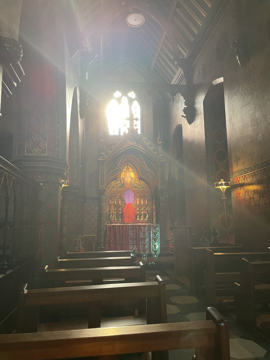 GiftsCathedral's tweet photo. Our Journey of Faith program continues in the Cathedral Hall this evening, with a prompt start of 7pm- 8.30pm. Lovely to see a wonderful uptake in catechists eager to share their faith with others.🙏🏻
There’s a wonderful opportunity to participate in Holy Mass at 6.15pm as well. https://t.co/wl4i0rvU9F
