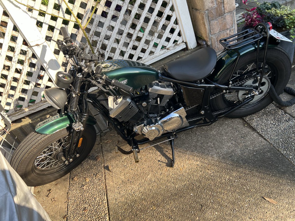 okazy5's tweet photo. 本日バイクが入院
エンジンがかからなくなってしまったため
バッテリーやプラグの交換だけで済むことを願いますッ https://t.co/ewo67o0FdC