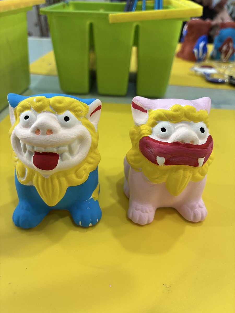 sorashido486's tweet photo. ここで、母が作った呪いのシーサーをどうぞ！（3枚目）笑いが止まらんかった！
1枚目わたし、2枚目むすめ、3枚目はは https://t.co/HD5t6hHQVf