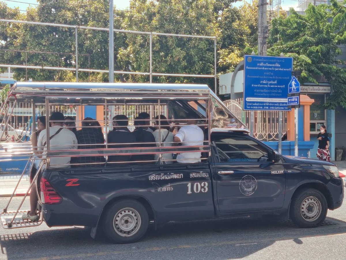domintoh's tweet photo. The baht bus is a local way to get around the city. It earned its name when a ride cost just 1 baht. https://t.co/7MlZQdVgW5