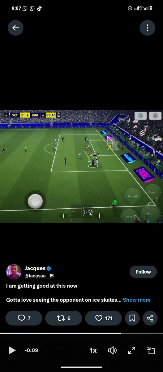 SamuelJeff7145's tweet photo. @lacasaa__15 Bro tutorial on how you did the pass and double touch to cancel the pass 🙏🙏 https://t.co/oh13dbG0NH