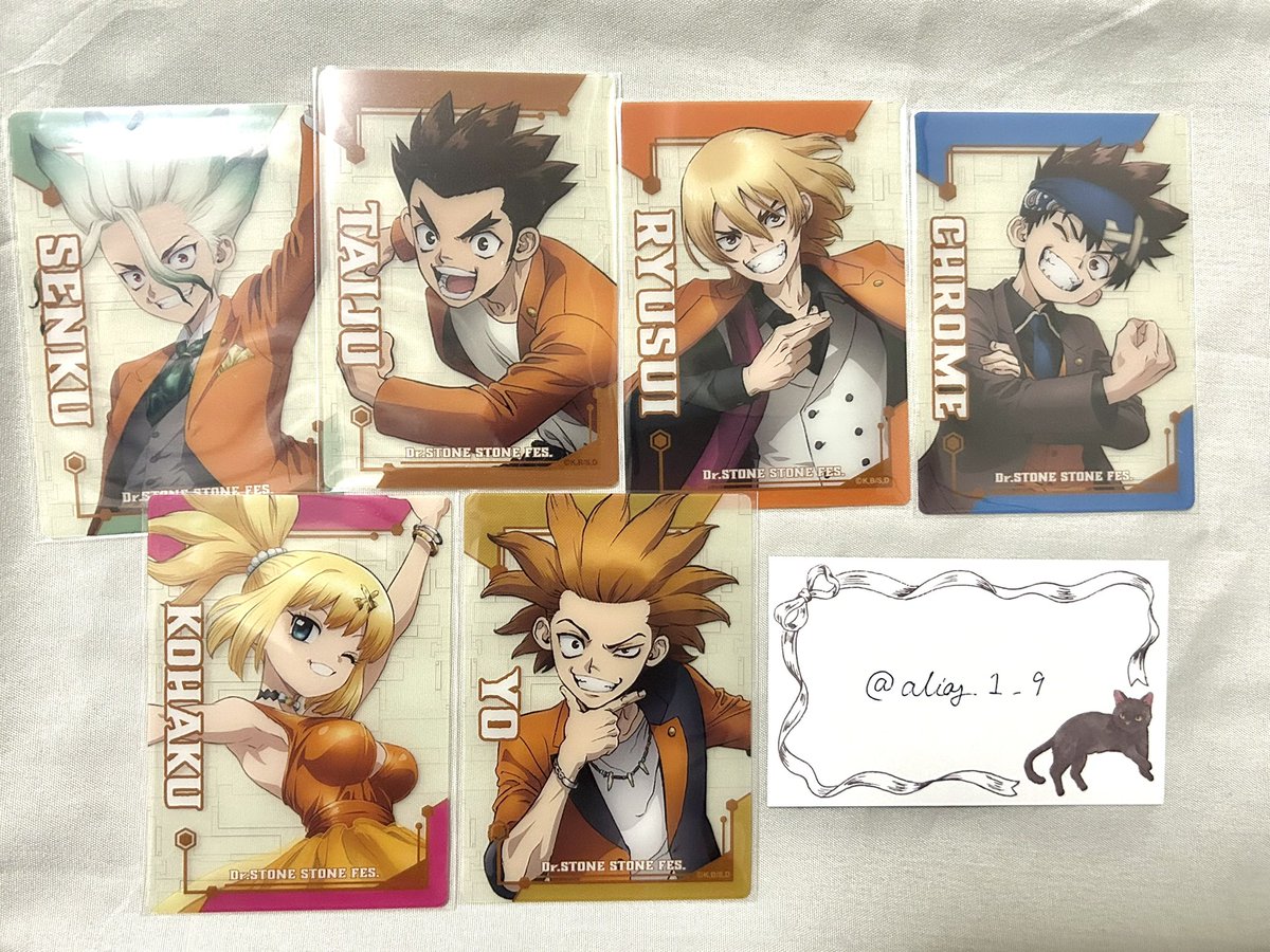 roronbaoioi's tweet photo. 【���換|譲渡】
Dr.STONE　STONE FES.2026　クリアカード　ホログラムダイカットステッカー　ポストカードセット　ドクスト

【譲】
画像1、2

【求】
スタンリー>定価+送料

・郵送またはストフェス手渡し
夜の部前の手渡しとなります。
検索からもお気軽にお声掛けください。 https://t.co/ufDkAS0cMK