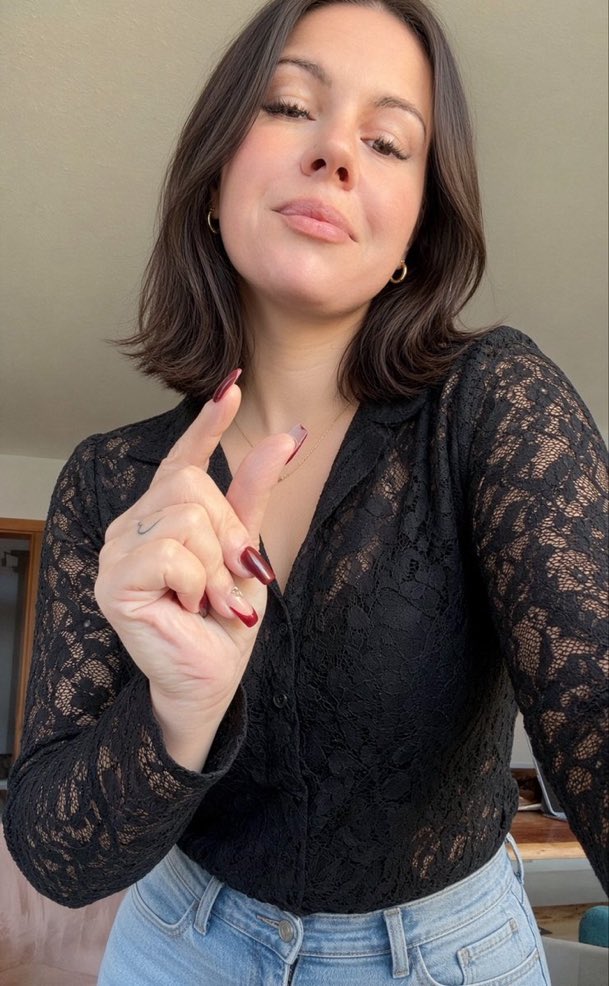 SerenaQueenR's tweet photo. Guten Morgen, Findom.
Mein Kaffee hat heute 50€ gekostet.
Hinterfrag es nicht und erstatte ihn! 🤭☕️
#findom #finsub #paypig #zahlsklave https://t.co/4aoOarua2A