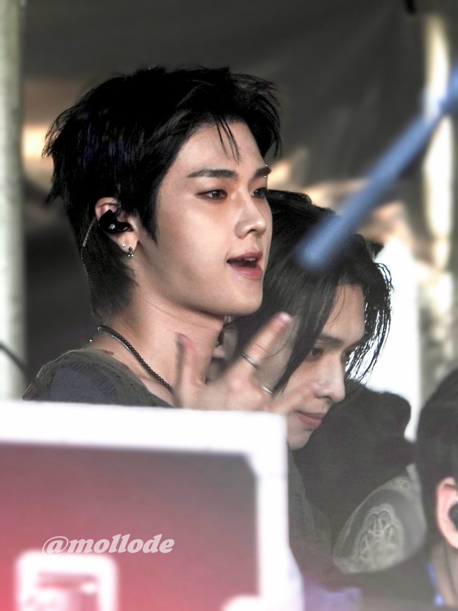 mollode_'s tweet photo. 261002 부락

대기중……

#정수 #Jungsu
#엑스디너리히어로즈 #Xdinaryheroes https://t.co/vJOKXFiSCo