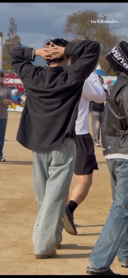 summer71706's tweet photo. 원우님 또 ㅇㅈ 따라 부산 갔나봄
작년처럼 부락페 보러 https://t.co/XBlREiWDlh